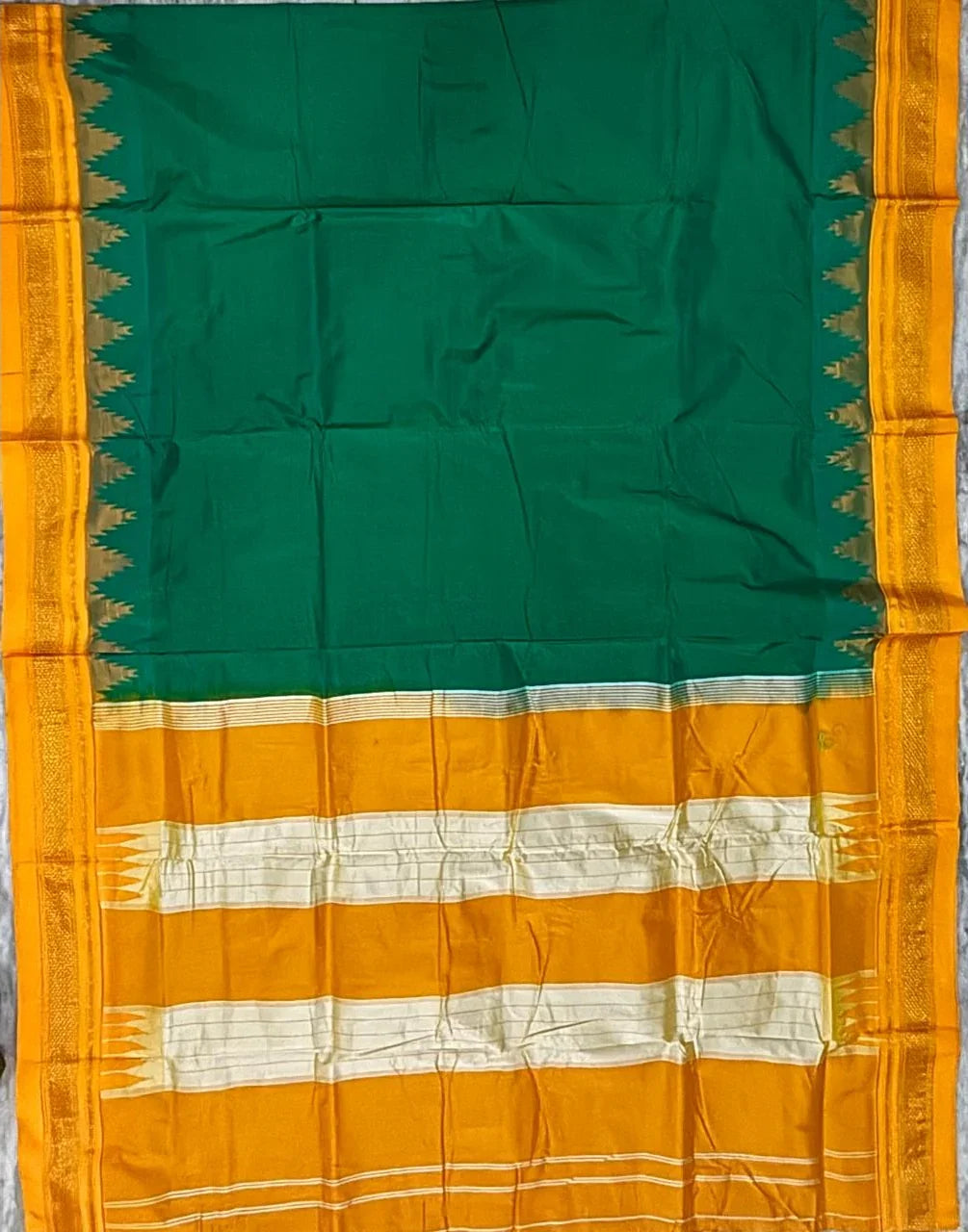 Deep Green Gadwal Silk Saree with Marigold Yellow Pallu - pochampallysarees.com