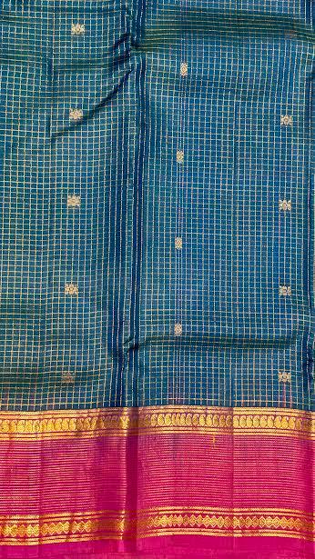 Royal Blue & Magenta Kanchi Soft Silk Saree with Zari Pallu