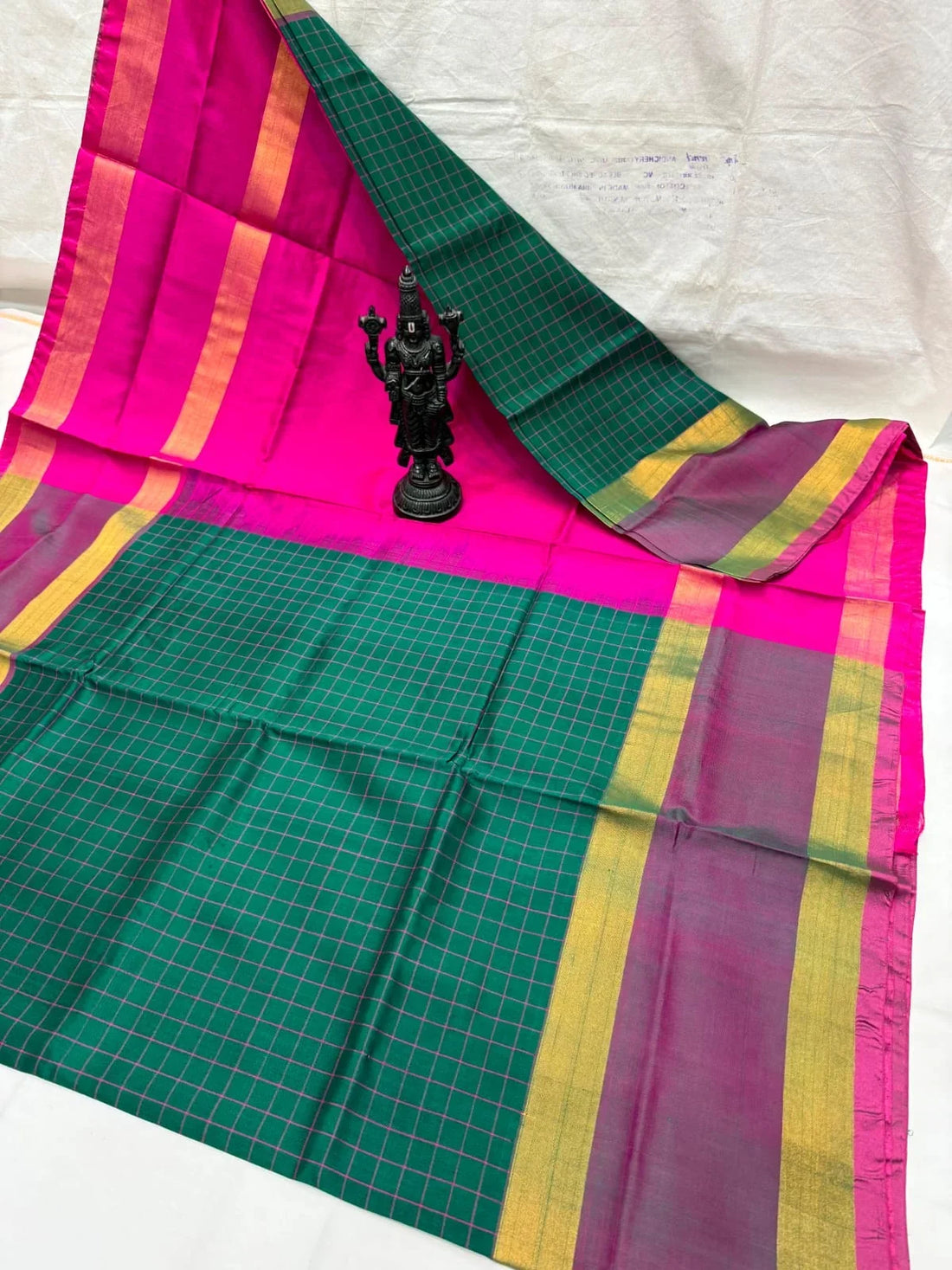 Striking Pink & Bottle Green Checkered Uppada Pattu Saree - pochampallysarees.com