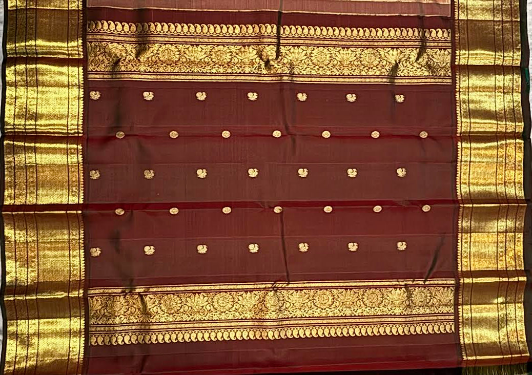 Traditional Peach and Maroon Kanchipuram Pattu Saree with Pure Zari Border