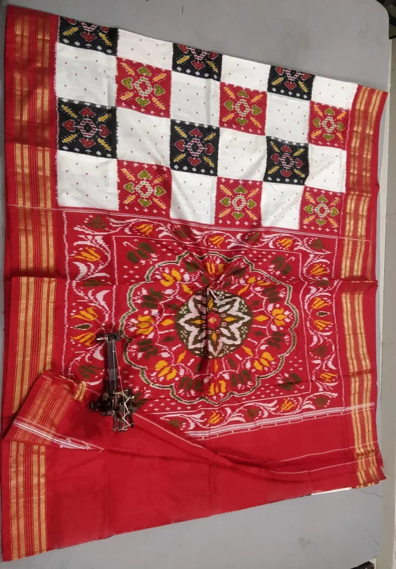 Traditional Handwoven Red & Black Checks Patola Ikkat Silk Saree - pochampallysarees.com