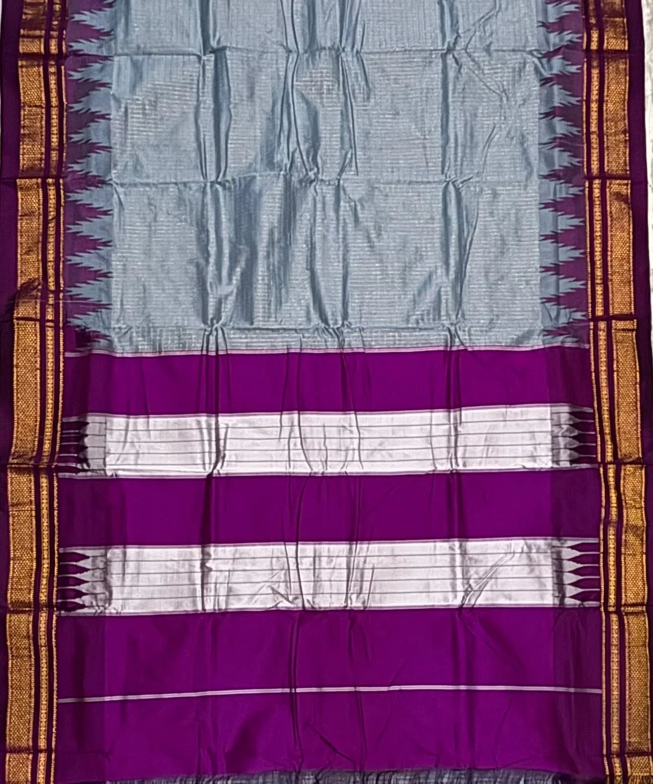 Sophisticated Silver-Gray Gadwal Saree with Magenta Pink Temple Border - pochampallysarees.com