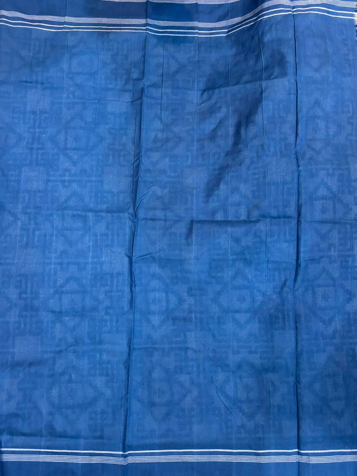 POCHAMPALLY DOUBLE IKKAT COTTON WHITE BLUE SARI - pochampallysarees.com