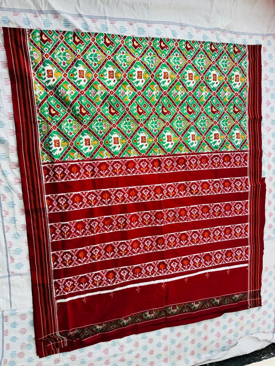 POCHAMPALLY DOUBLE IKKAT PATOLA SAREE - pochampallysarees.com