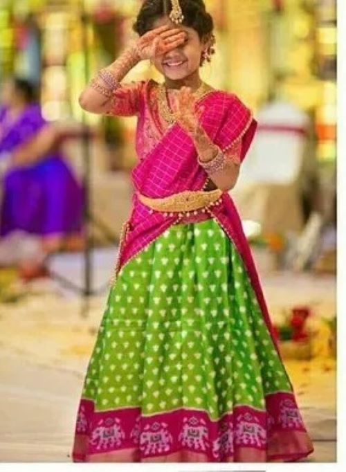 IKKAT_SMALL_KIDS_LEHENGAS_18b9ab91-09eb-4116-bcc2-752beb8dd898 - pochampallysarees.com
