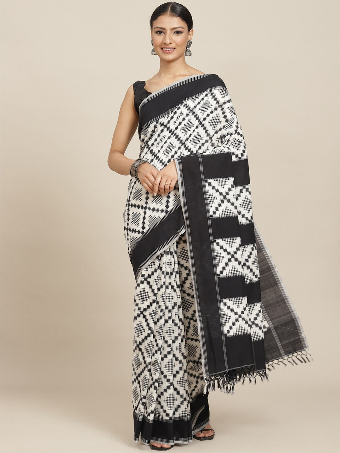 PURE COTTON BLACK AND WHITE IKKAT SAMANTA SAREE