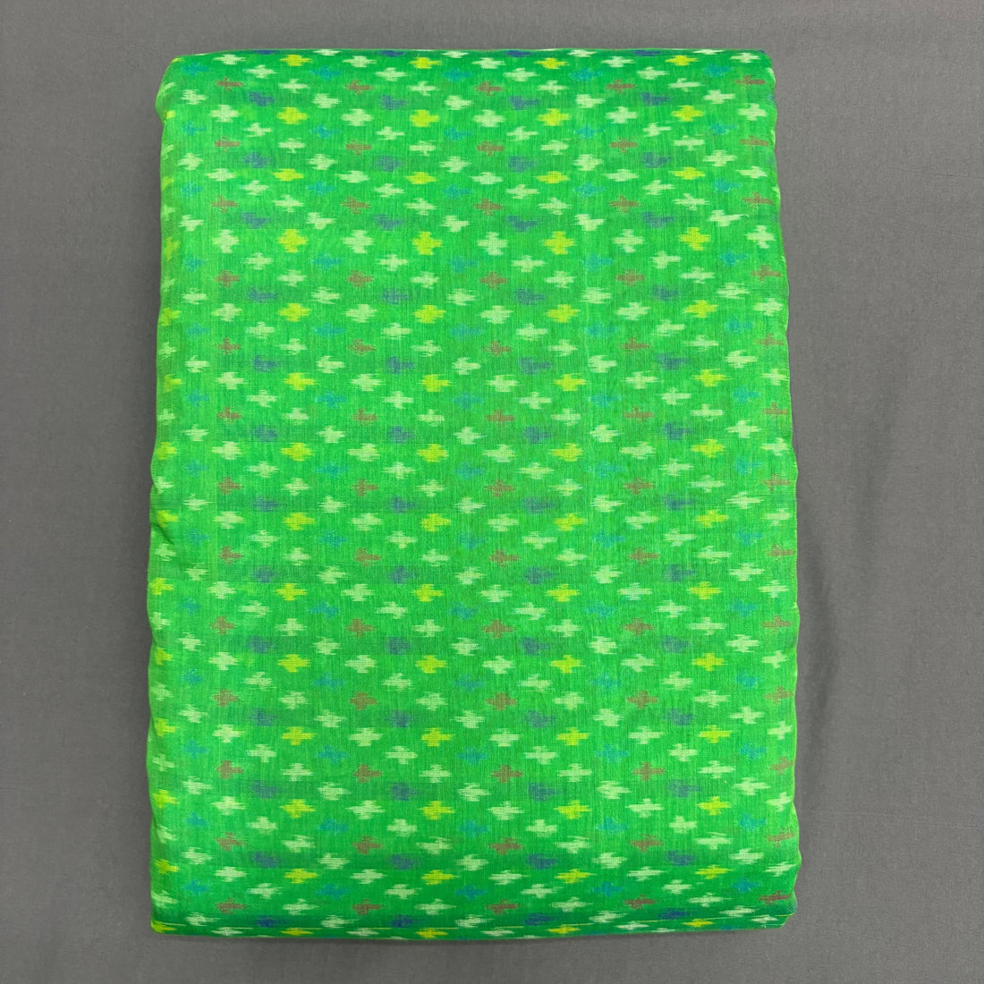 POCHAMPALLY IKKAT SICO GREEN FABRIC - pochampallysarees.com