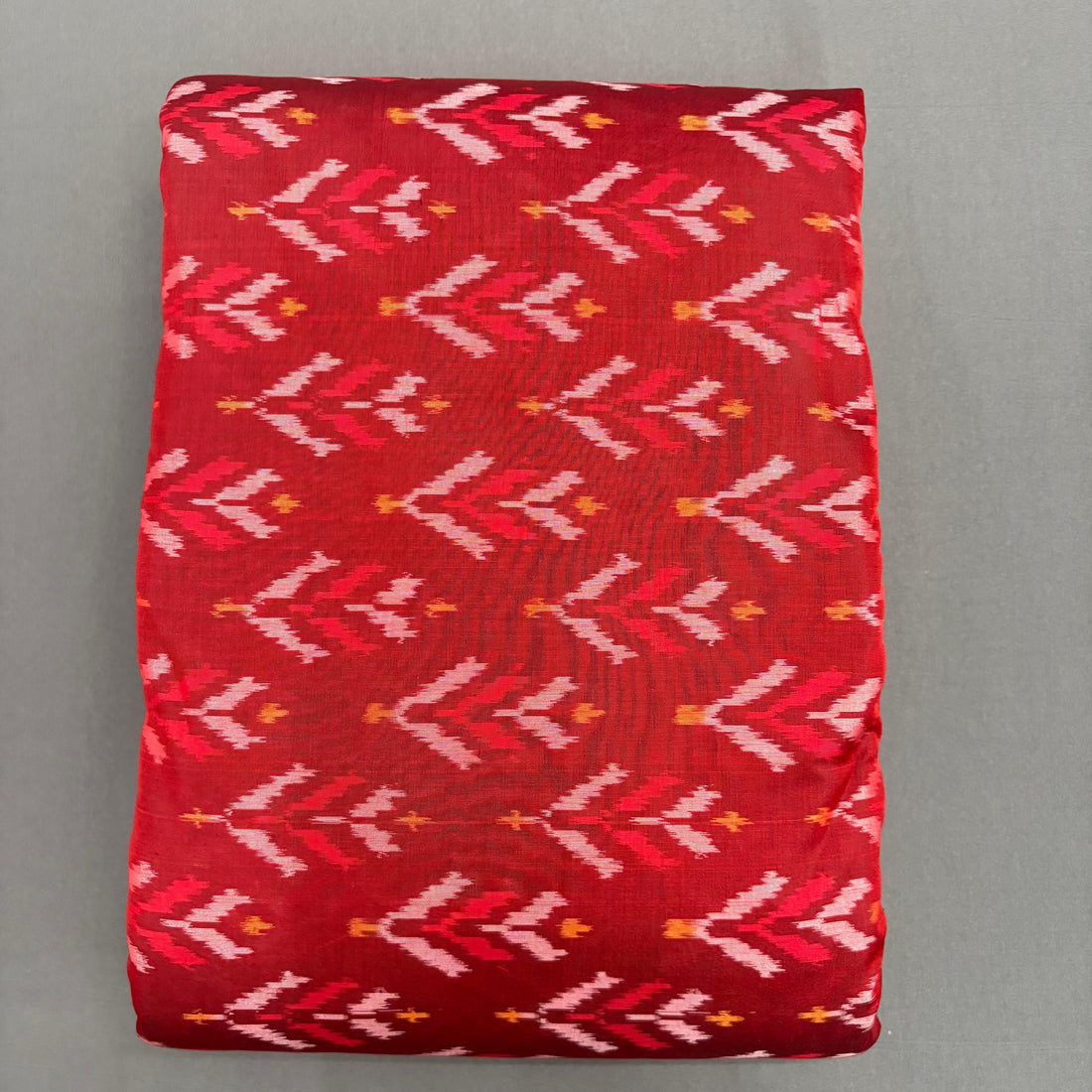 POCHAMPALLY IKKAT SICO MAROON FABRIC - pochampallysarees.com