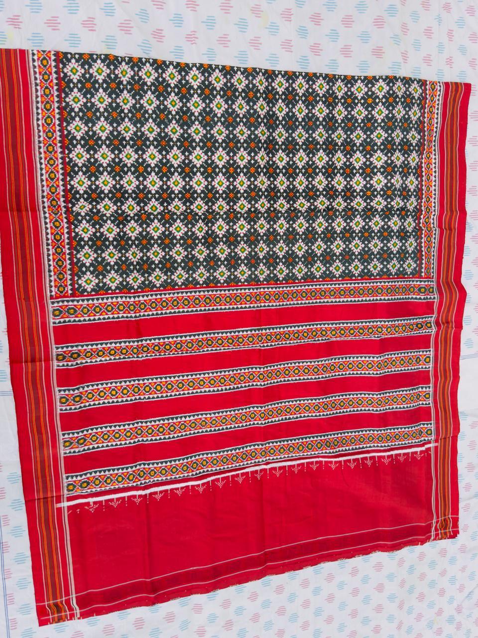POCHAMPALLY DOUBLE IKKAT PATOLA SAREE - pochampallysarees.com