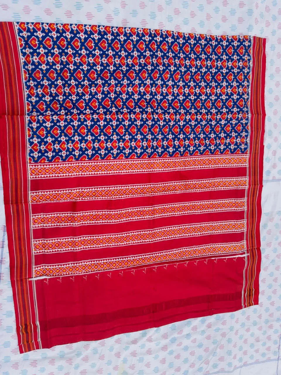 POCHAMPALLY DOUBLE IKKAT PATOLA SAREE - pochampallysarees.com