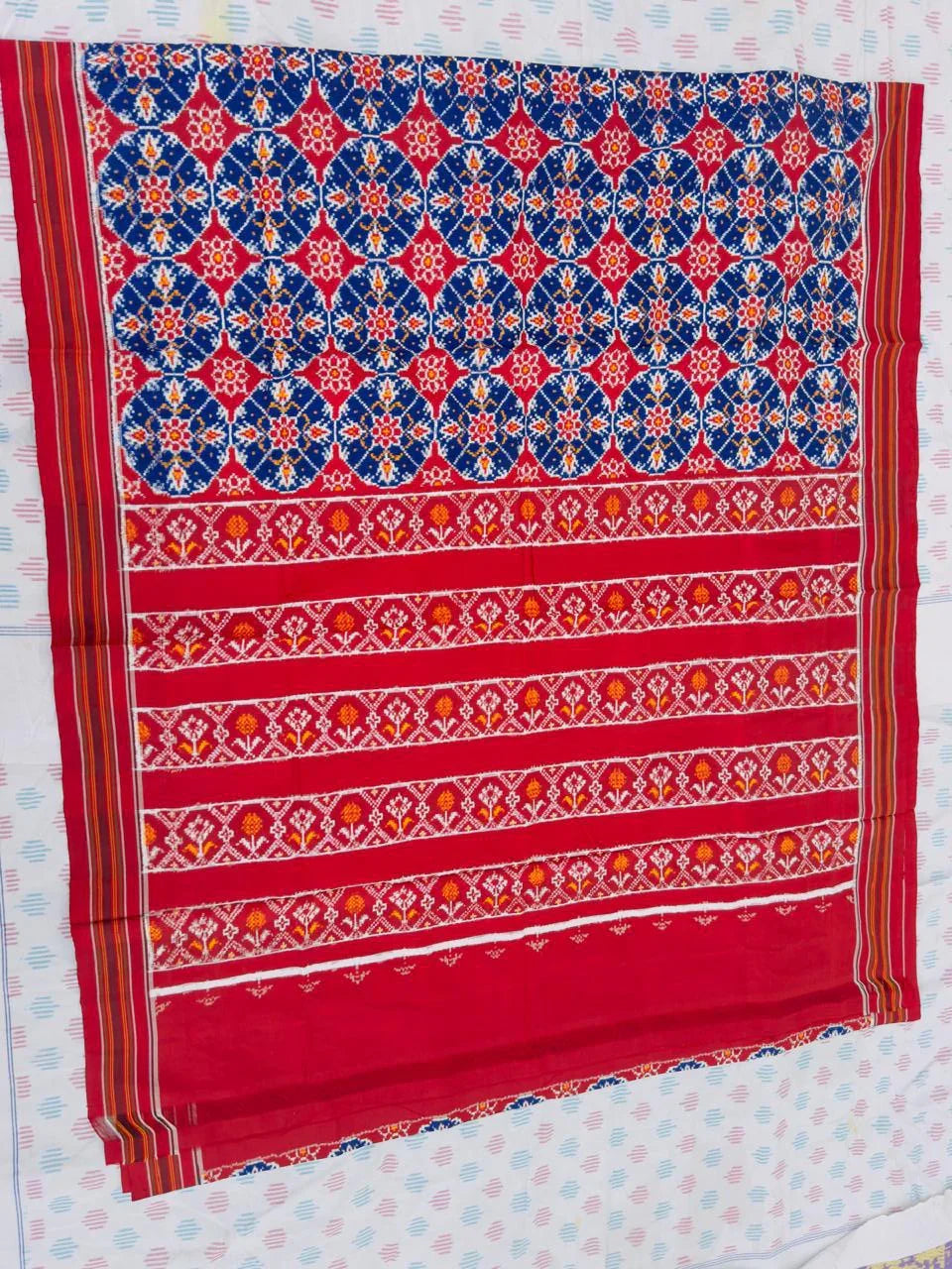 POCHAMPALLY DOUBLE IKKAT PATOLA SAREE - pochampallysarees.com