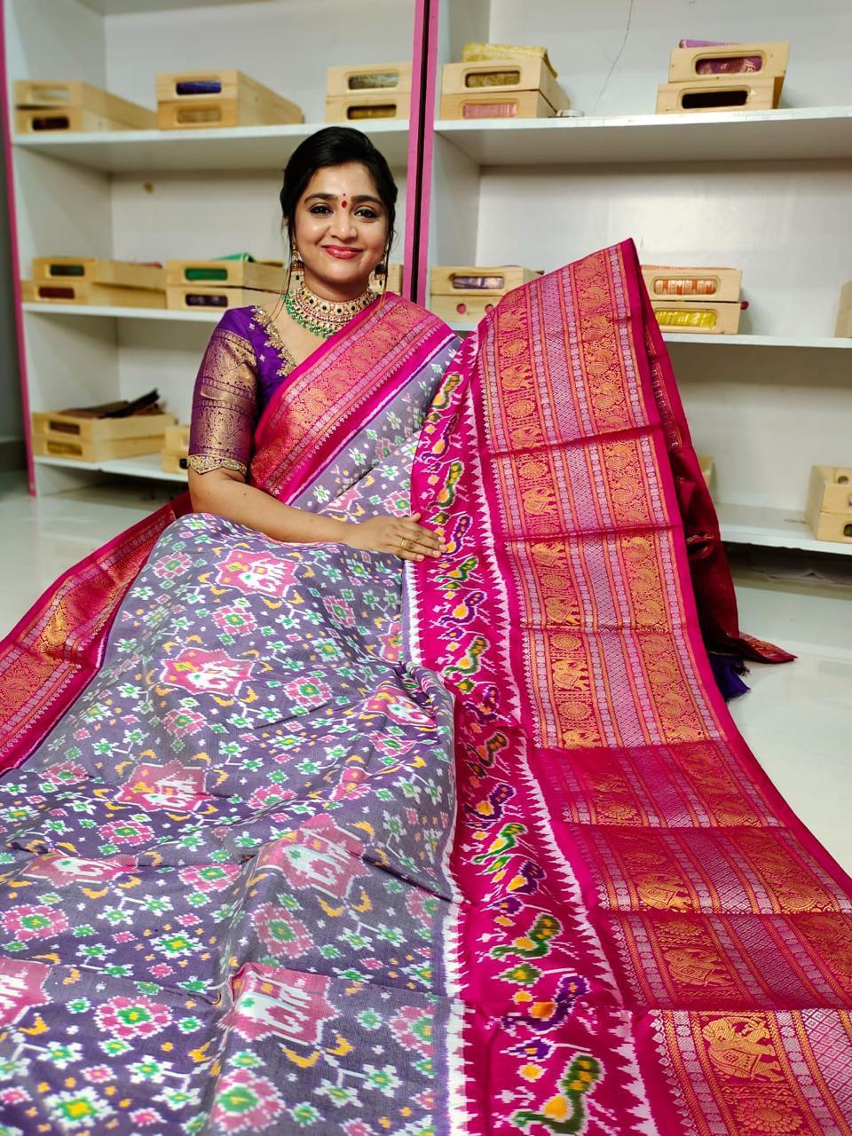 Pochampally Ikkat Pattu Sarees With Kanchi Border