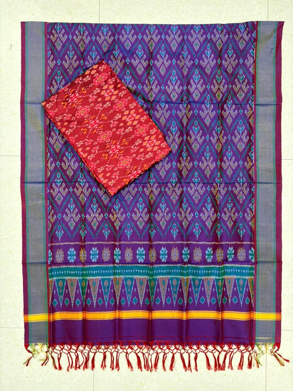 IKKAT SILK SUITE - pochampallysarees.com