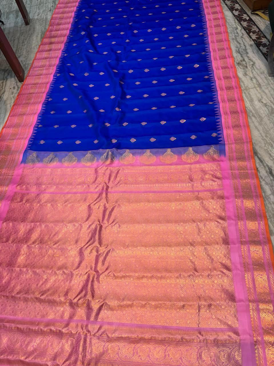 Royal Blue & Pink Pure Gadwal Silk Saree with Rich Gold Zari Pallu | Traditional Handloom Pattu Saree for Weddings & Festivals - pochampallysarees.com