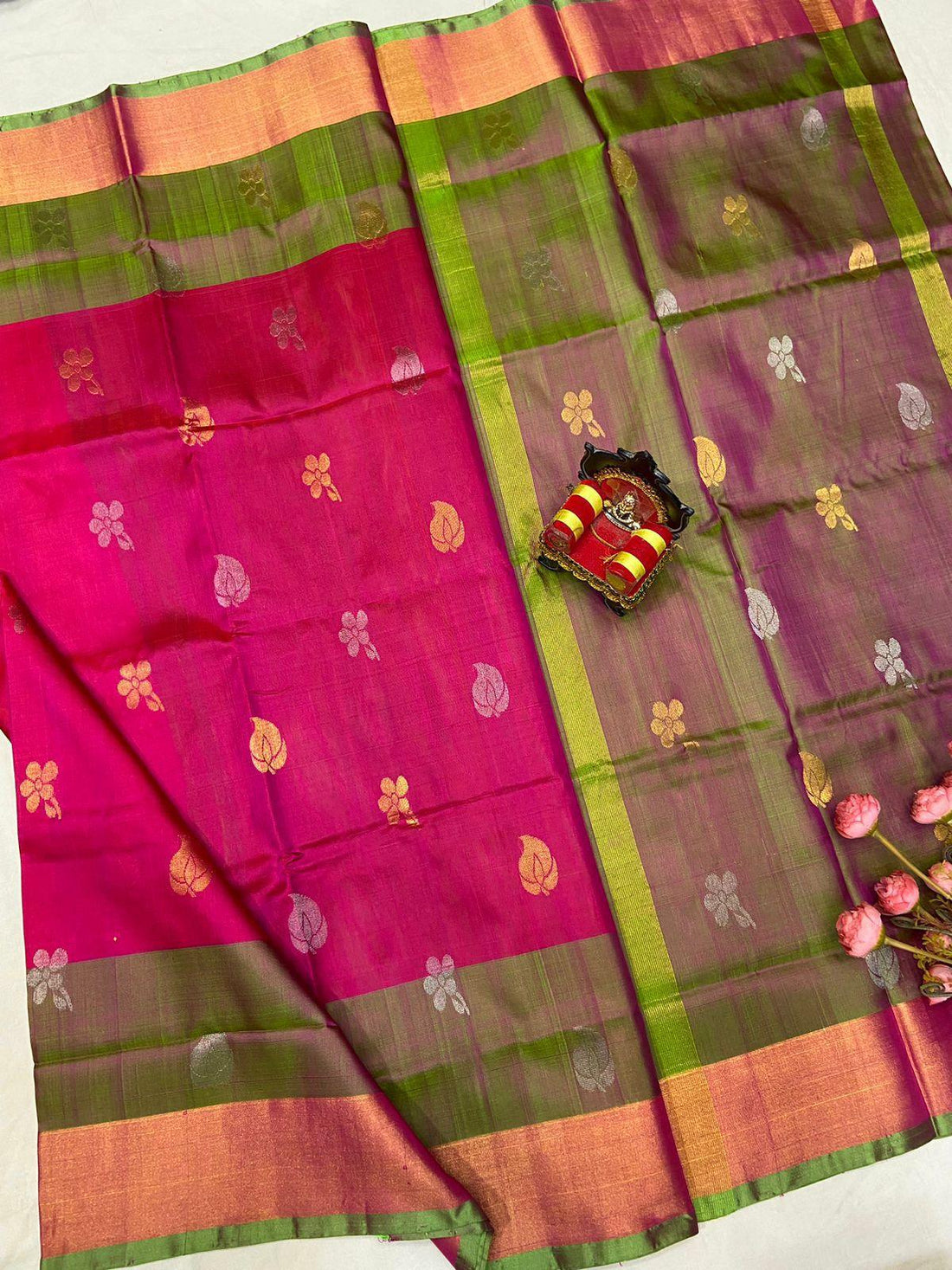 Pink Uppada Butta Pure Silk Saree - pochampallysarees.com