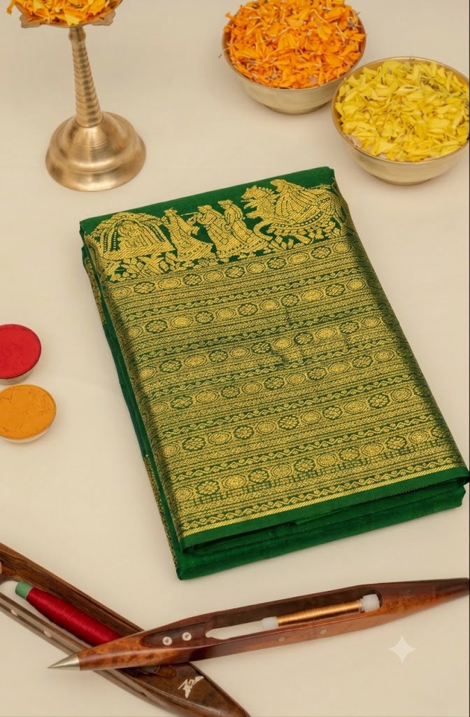 Traditional Emerald Green Pure Kanchi Pattu Saree with Gold Zari
