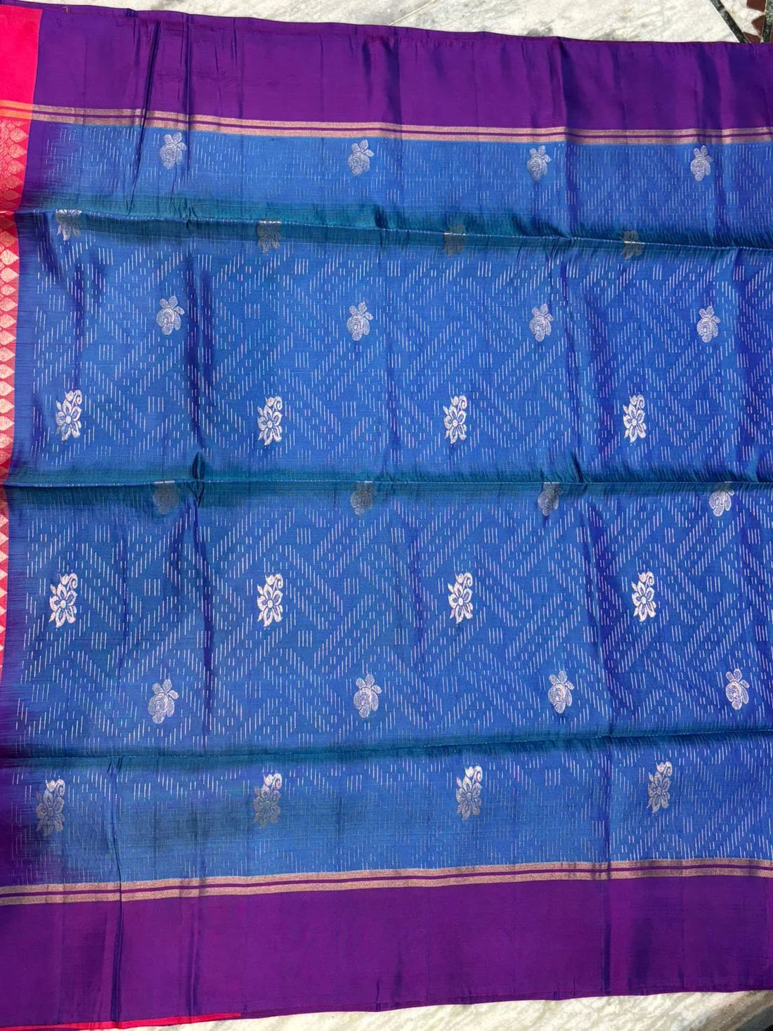 Premium Royal Blue Soft Silk Saree with Vibrant Magenta Pallu & Traditional Floral Motif Weave - pochampallysarees.com