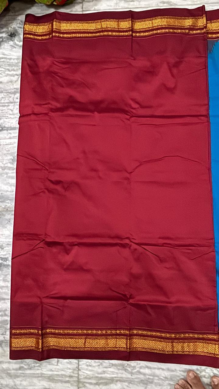 Electric Blue Gadwal Silk Saree with Maroon & White Pallu - pochampallysarees.com