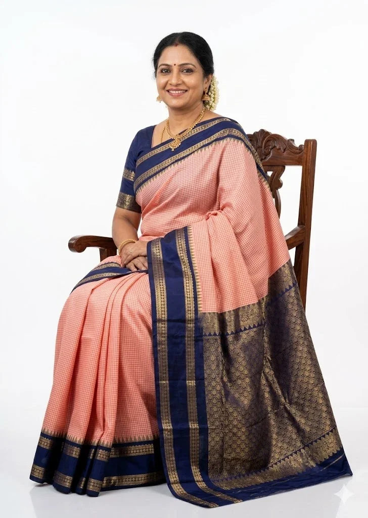Light Pink Gadwal Silk Saree with Navy Blue Kuttu Border - pochampallysarees.com