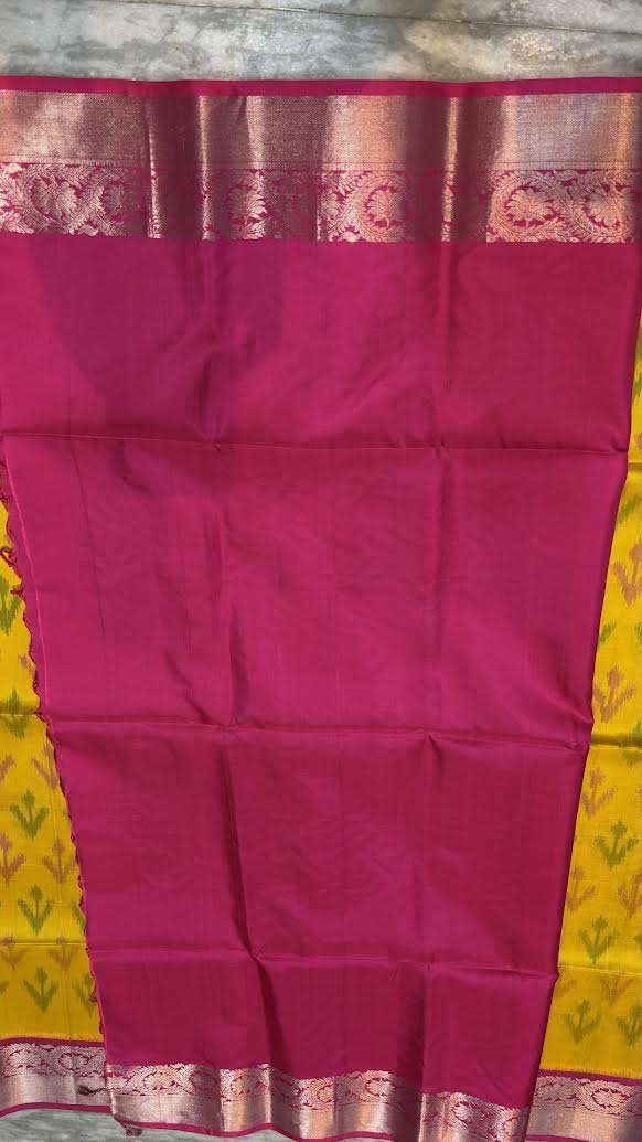 Kanchi Pure Soft Silk Ikat Body Saree with Pink Pallu