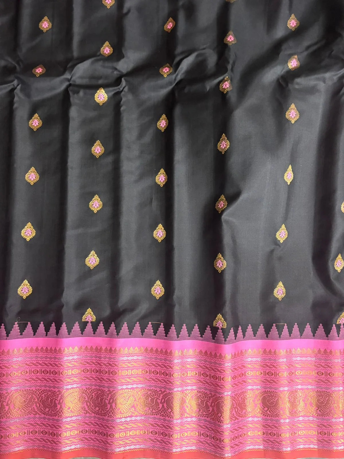 GADWAL SILK SARI BLACK - pochampallysarees.com