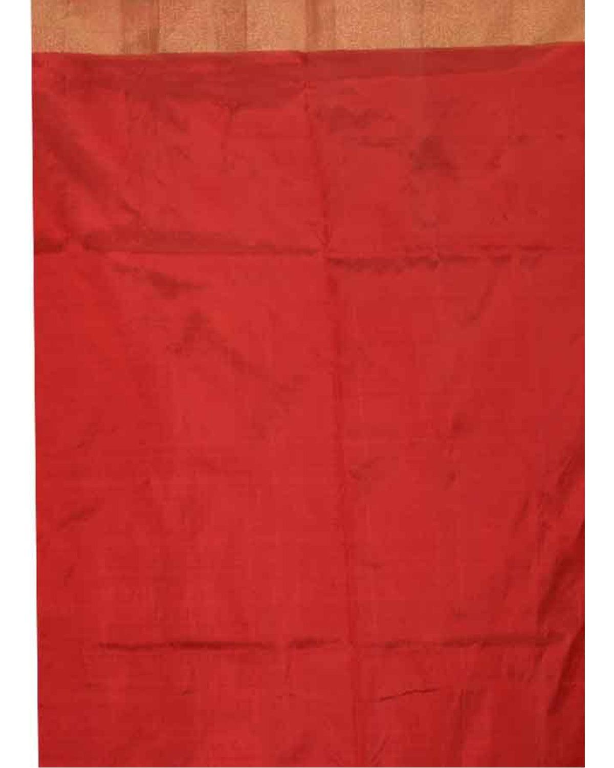 HAND WOVEN POCHAMPALLY DOUBLE IKKAT PANPATOLA CREAM COLOR SILK SAREE - pochampallysarees.com