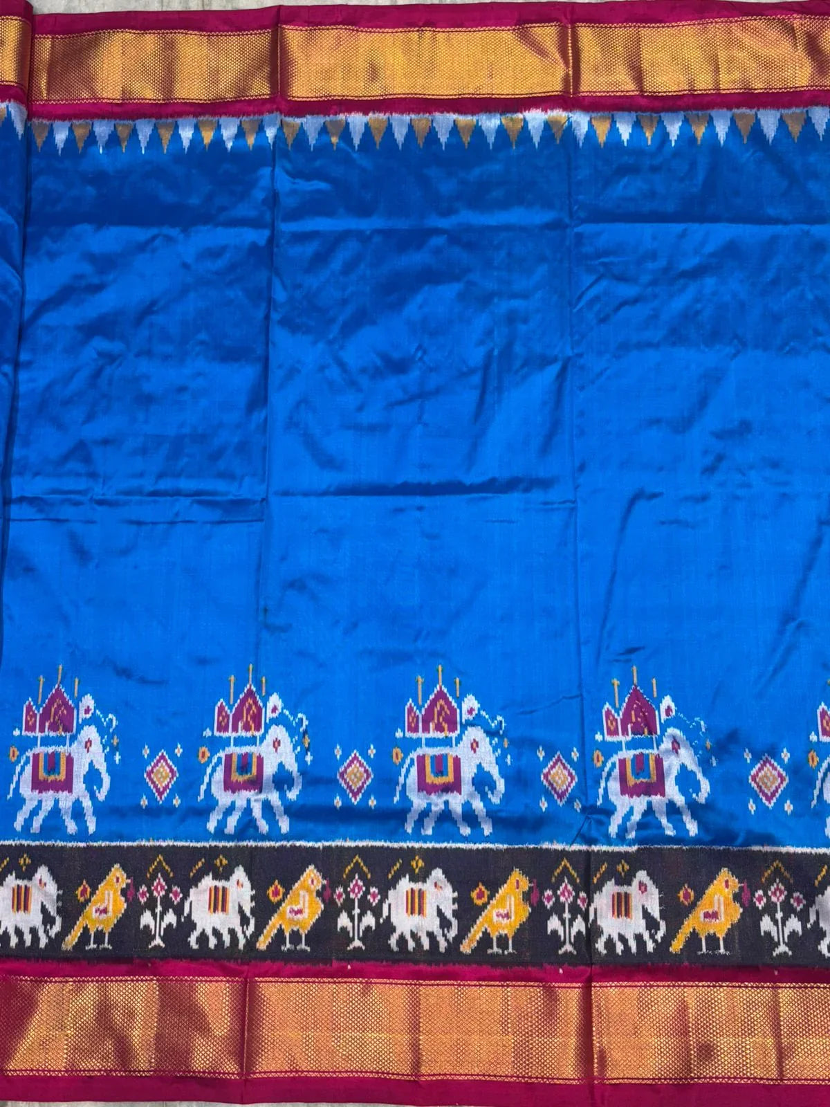 Pure Ikkat Silk Saree - Royal Blue & Magenta | Traditional Pochampally Handloom with Elephant & Bird Motifs | Festive Wedding Pattu Saree - pochampallysarees.com