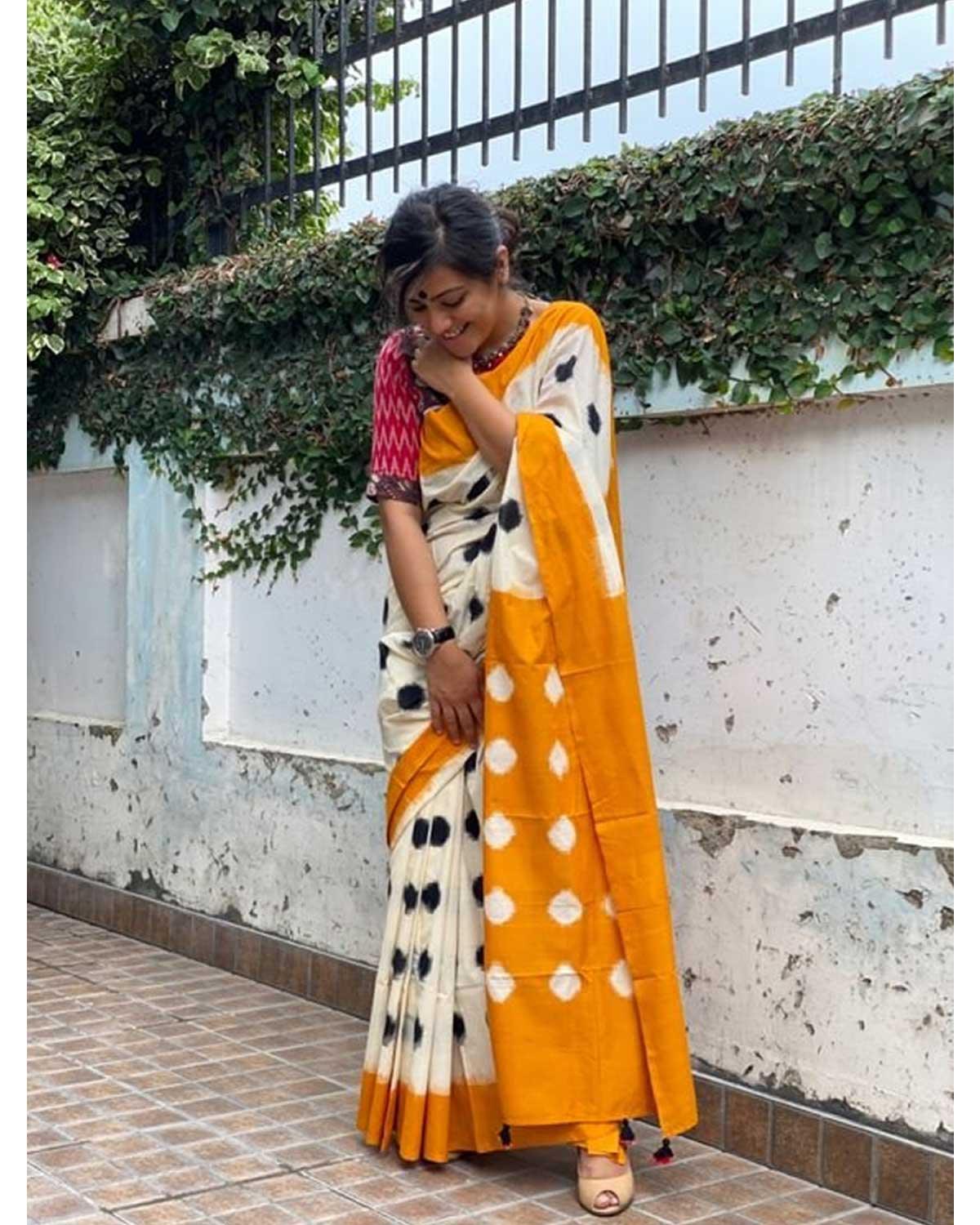 INTRODUCING THE TRADITIONAL POCHAMPALLY IKAT COTTON SAREE