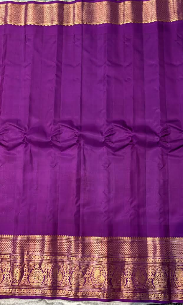 Pure Gadwal Silk Saree in Rama Green and Lavender with Pure Zari Border - pochampallysarees.com
