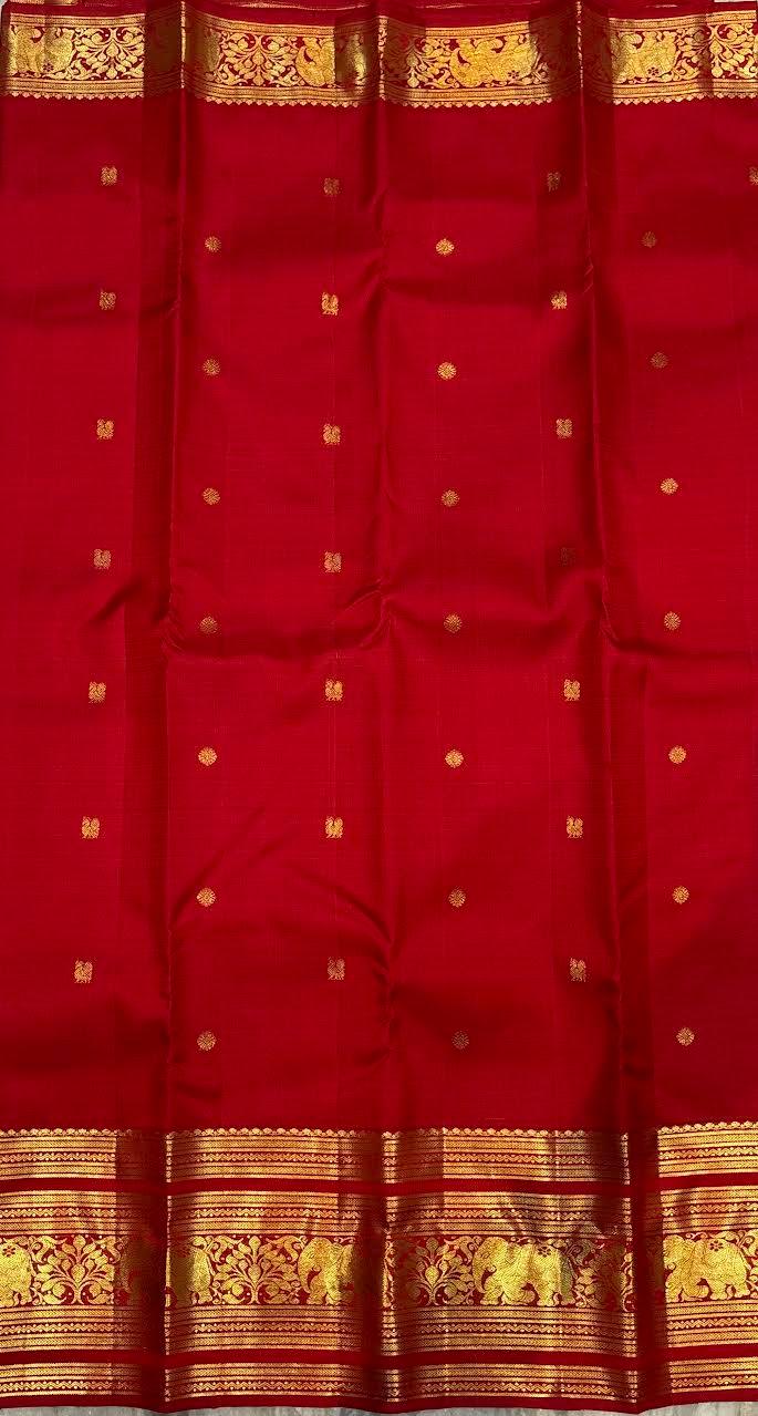 Kanchipuram Pattu Silk Saree – Royal Red - pochampallysarees.com