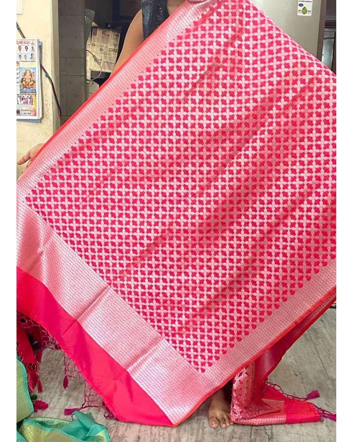 LATEST BANARAS RED COLOR DUPATTA-BNS11 - pochampallysarees.com