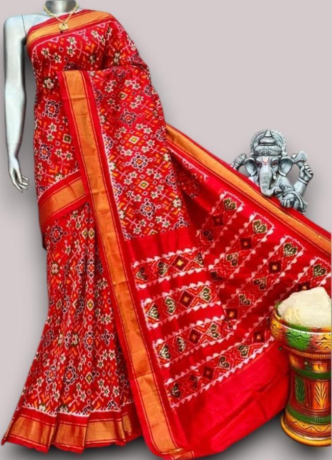 Latest Designer Pure Pochampally Ikat Silk Patola Hand Woven Red Sari Online In India - pochampallysarees.com