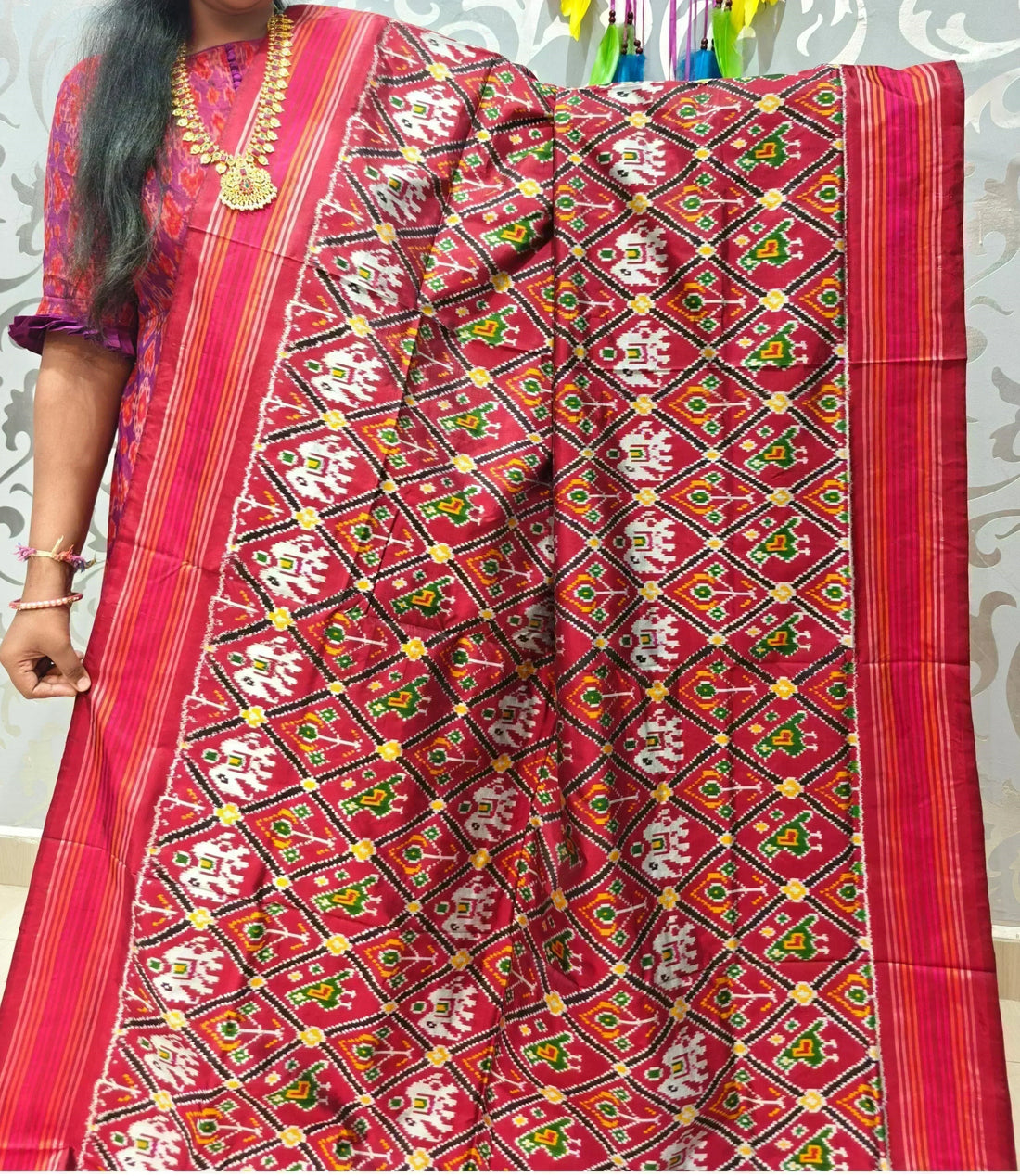 Pochampally Ikat Silk Maroon - pochampallysarees.com