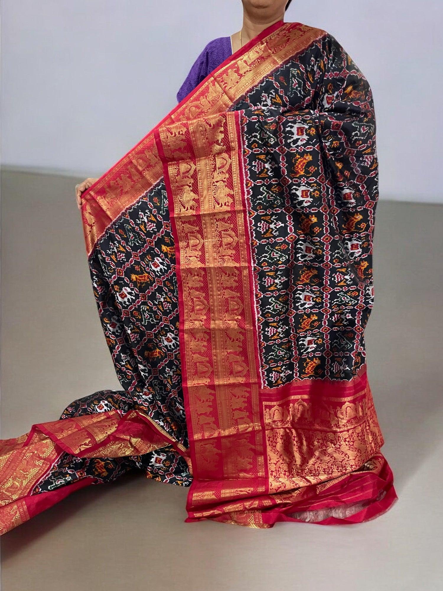 Pochampally Ikkat Kanchi Border Black Red - pochampallysarees.com