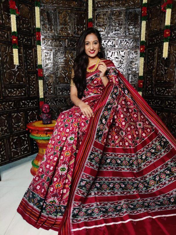 Pochampally Ikkat Patan Patola Maroon Saree - pochampallysarees.com