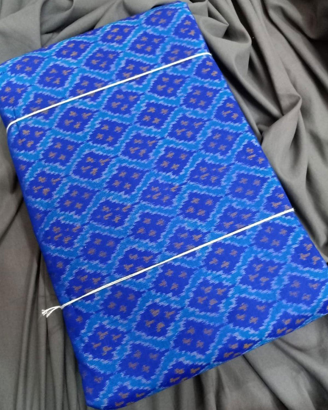 POCHAMPALLY IKKAT SICO BLUE COLOR FABRIC - pochampallysarees.com