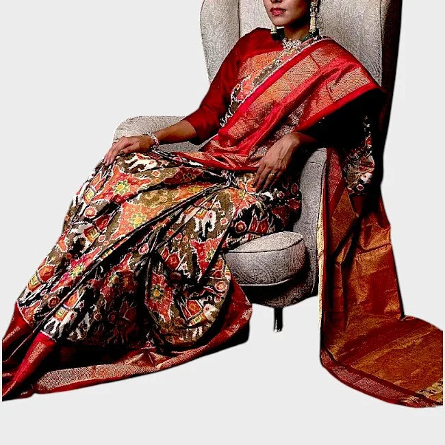 Pochampally Ikkat Silk Tissue Black Red Saree - pochampallysarees.com
