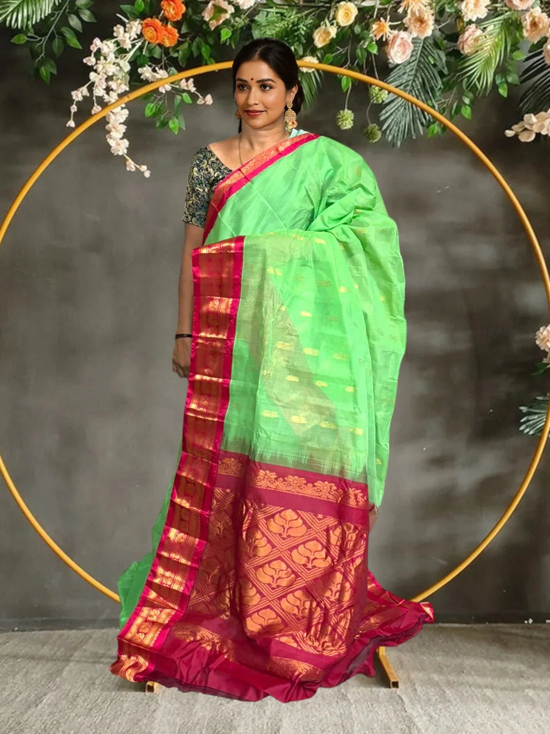 PURE GADWAL COTTON GREEN SARI - pochampallysarees.com