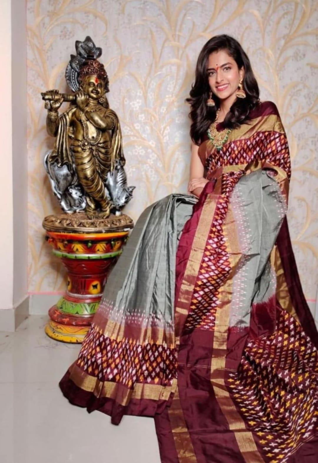 Pure Pochampally Ikkat Silk Gray Body Chocolate Pallu Same Pallu As Blouse - pochampallysarees.com