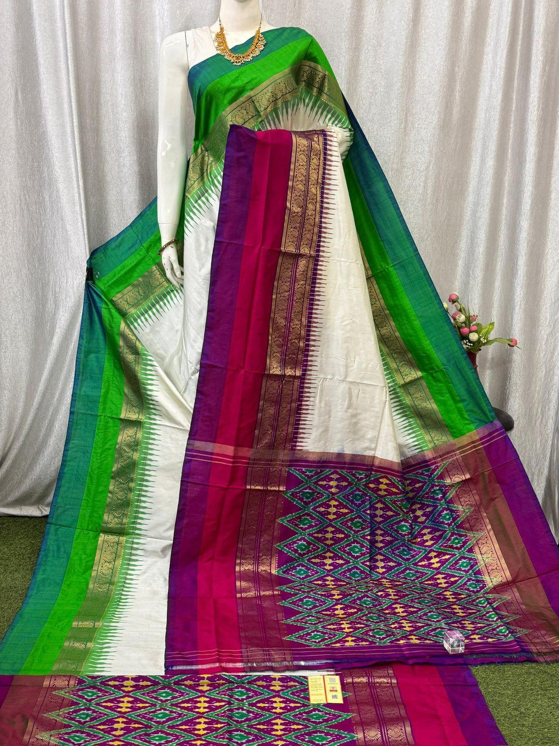 Pure Pochampally Ikkat Silk Kanchi Border Sari Online Cream With Purple - pochampallysarees.com