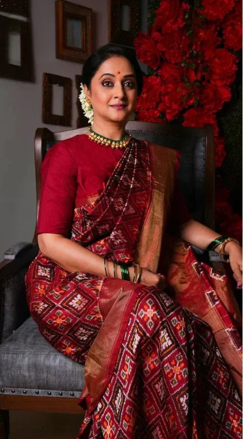 Maroon - Handloom Mulberry Silk Patola Ikat Pochampally Saree 02
