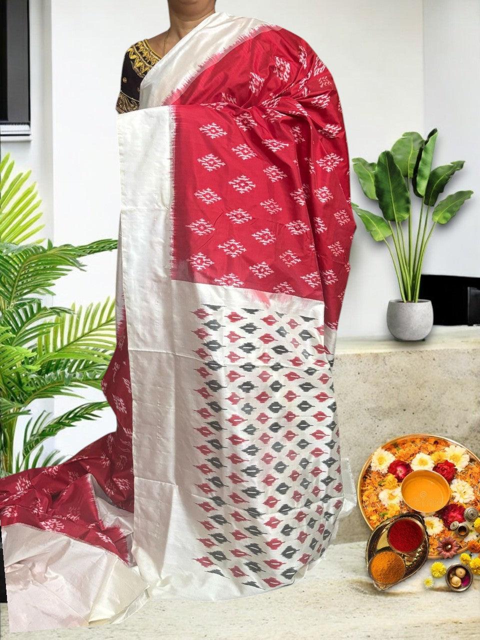 Pure Pochampally Ikkat Silk Red White Sari - pochampallysarees.com