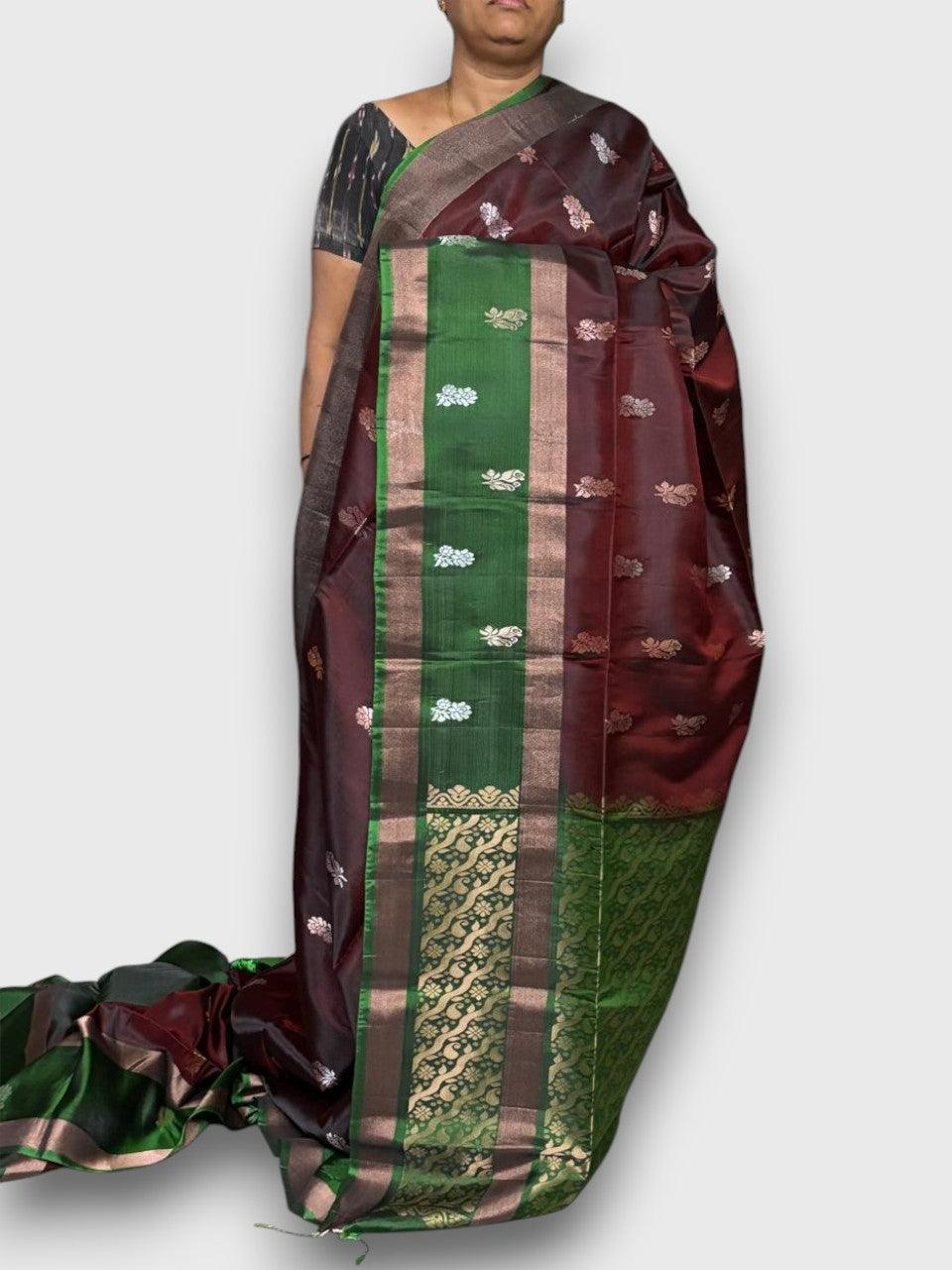 PURE SOFT SILK SAREE CHOCOLET AND GREEN WITH ALLOVER ZARI WEAVES BUTTAS IN BORDER TISSUE STYLE - pochampallysarees.com
