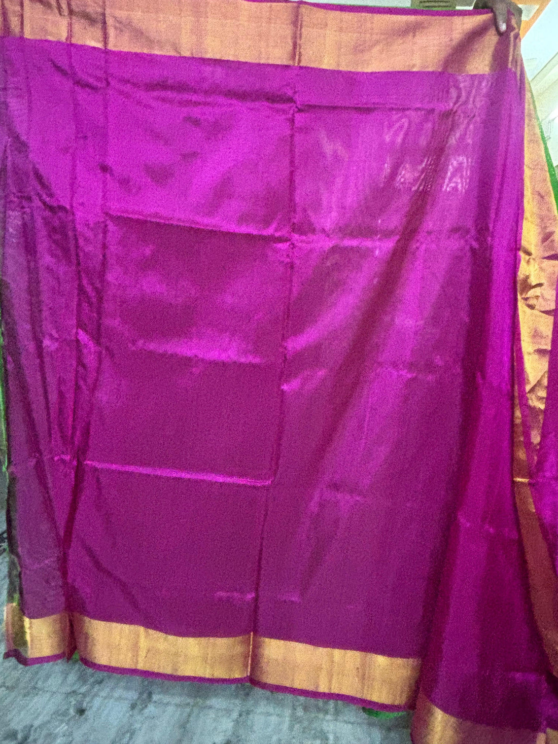 PURE SOFT SILK SAREE PATLI PALLU GREEN BODY PLAIN AND PINK - pochampallysarees.com