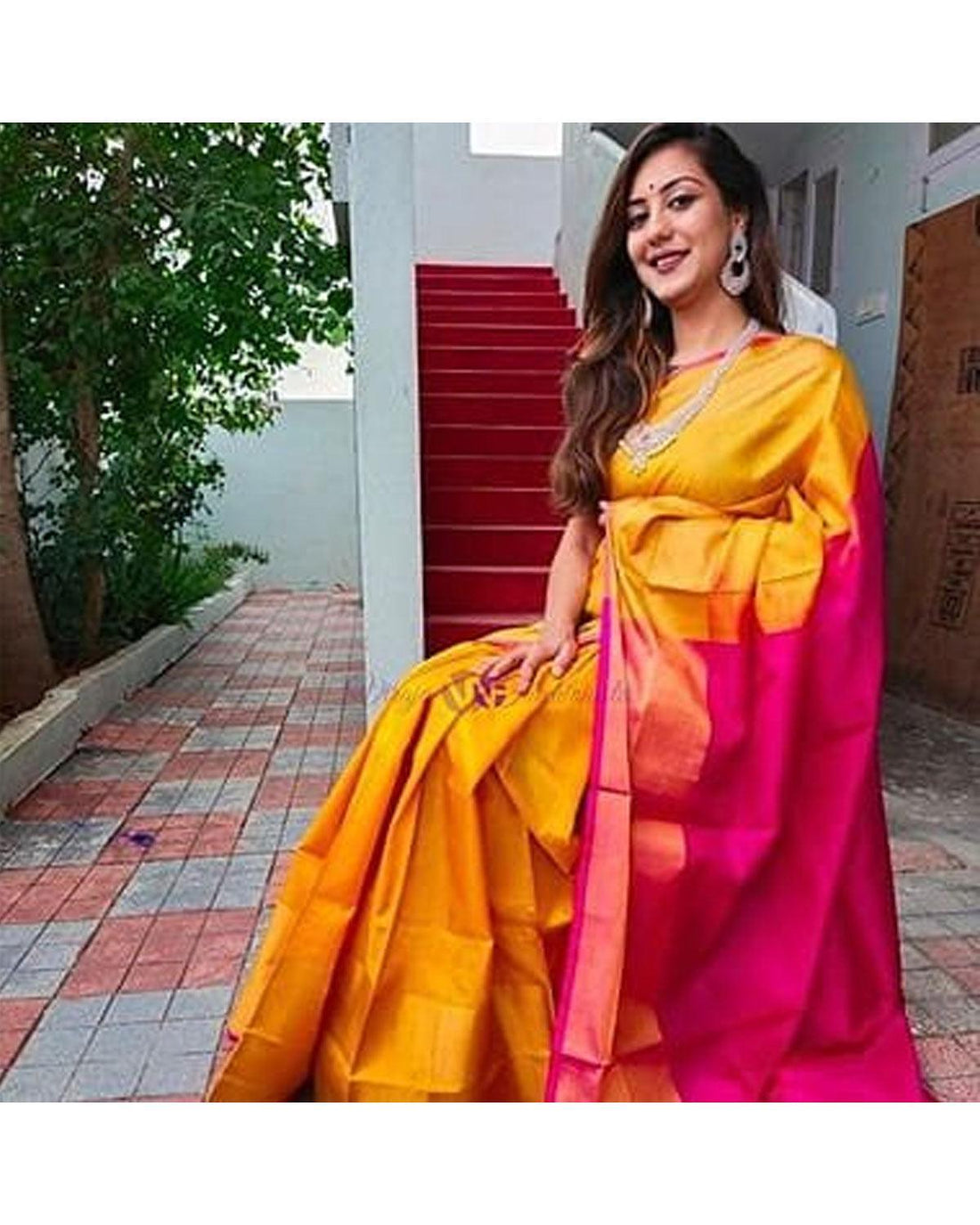 PURE UPPADA SILK SAREE - pochampallysarees.com