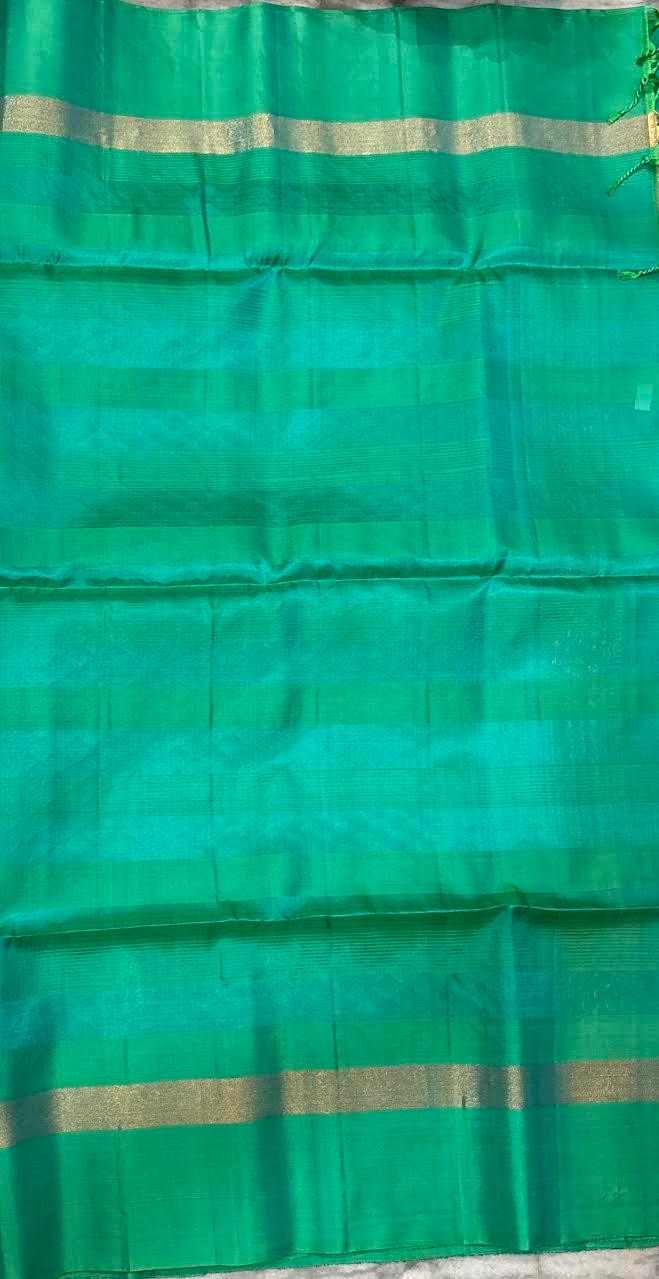 Elegant Peach & Teal Green Kanchi Soft Silk Saree with zari Border