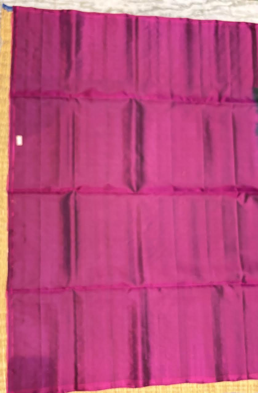 Pure Kanchi Pattu Soft Silk Saree in Gray with Magenta Zari Pallu (Silk Mark Certified)