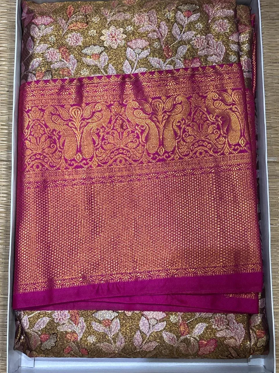 Semi Kanchi Silk Saree - pochampallysarees.com