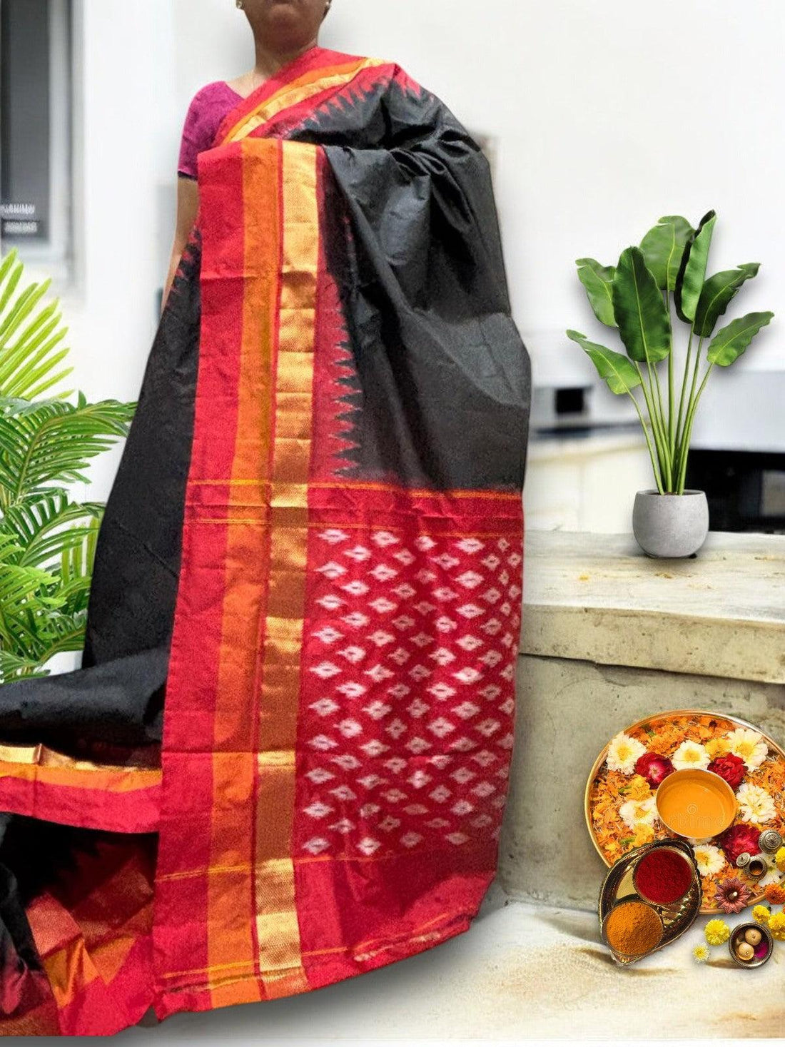 Semi Pochampally Ikkat Silk Black Red Sari - pochampallysarees.com
