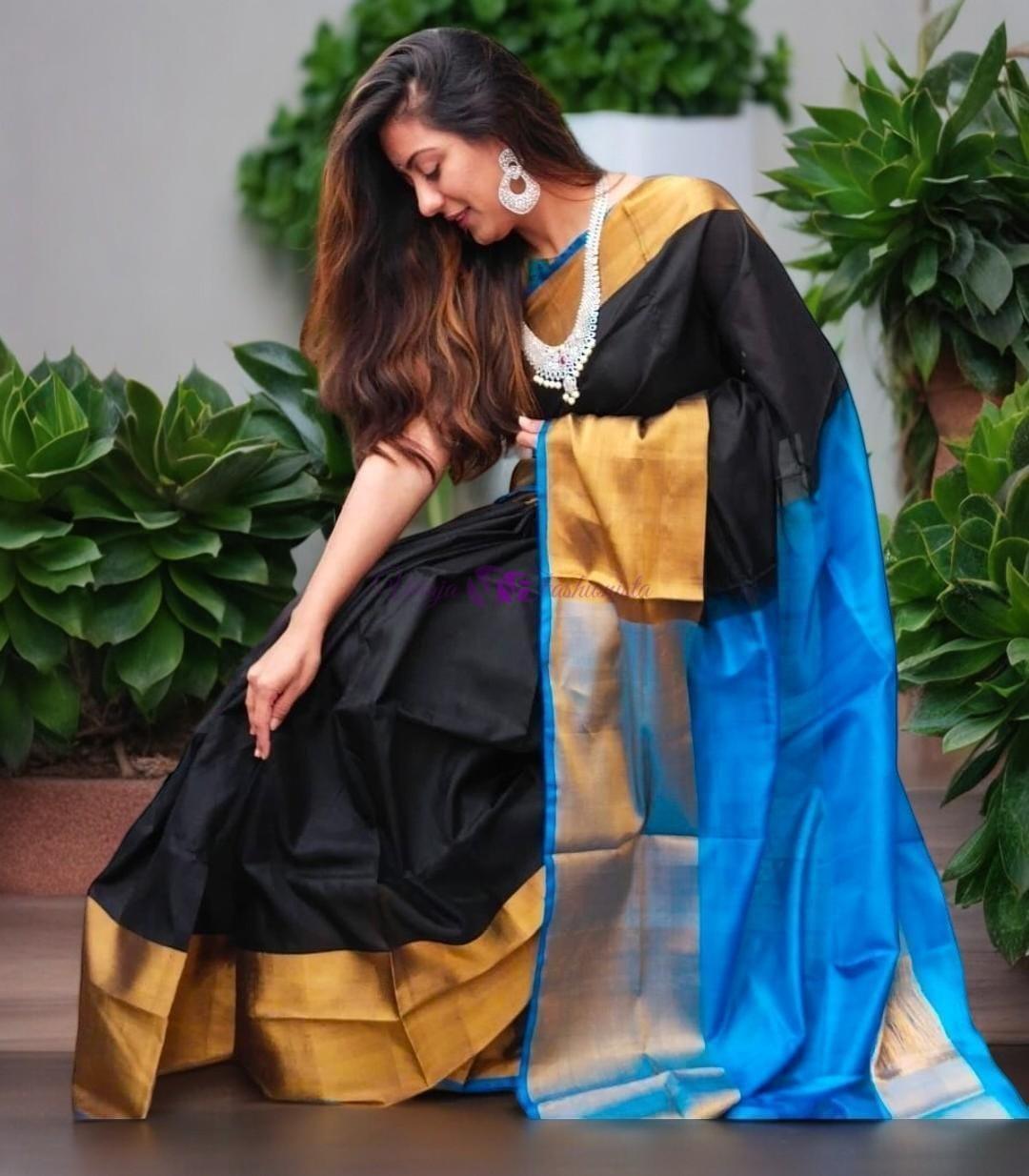 Uppada Silk Body Black, Uppada Pallu Contrast Uppada Blue Blouse - pochampallysarees.com